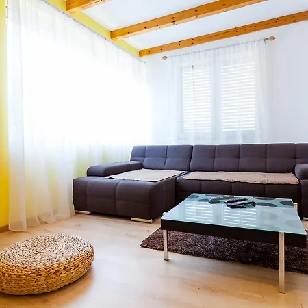 House Nikita *